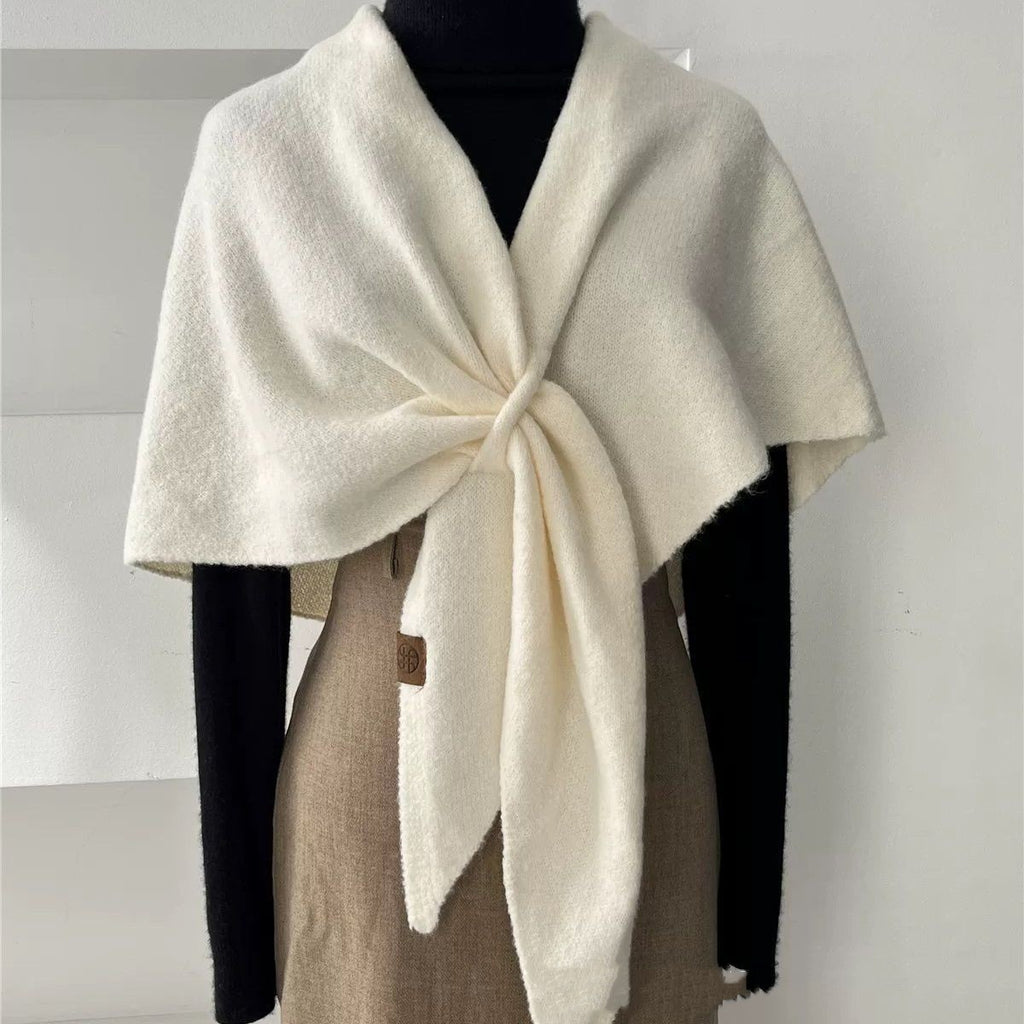 Women’s Winter Warm Neck Protection Scarf – Soft, Stylish & Cozy Cold Weather Essential